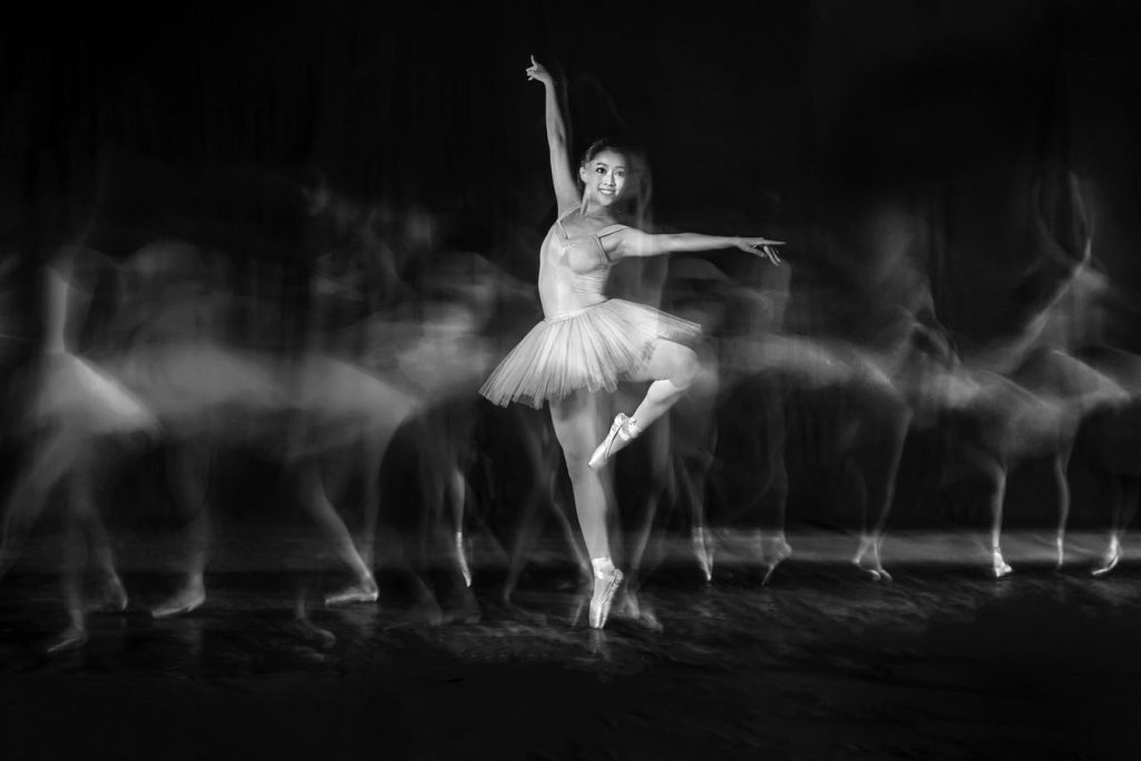 FIAP Gold Medal - LING JYI CHAO (Taiwan) - Ballet 2